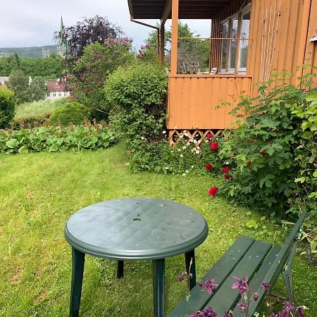 3 Incl Balcony, Wifi, Tv, Garden- And Parking Access *